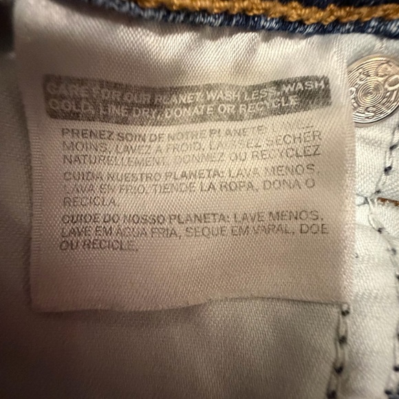 Levi’s 311 Shaping Skinny Jeans Mid Rise Light Wash Butt Lift Festival Cowgirl - Picture 10 of 12